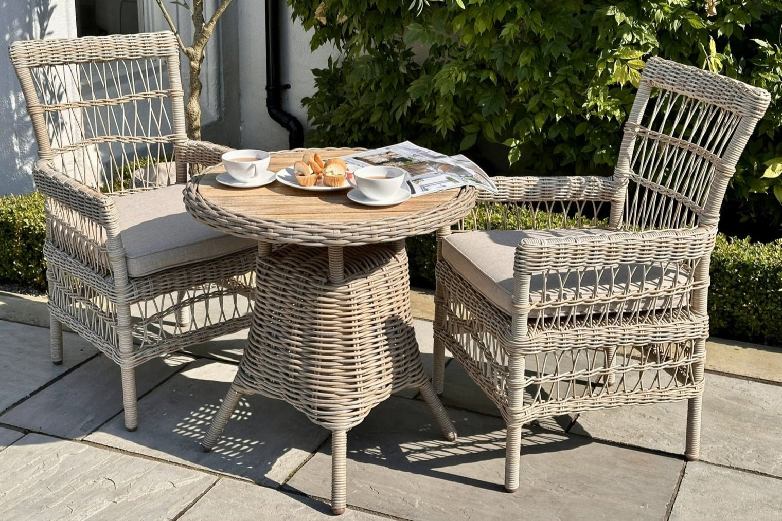 How to Clean Outdoor Furniture (Without Ruining It) - Apex Bespoke Carpentry