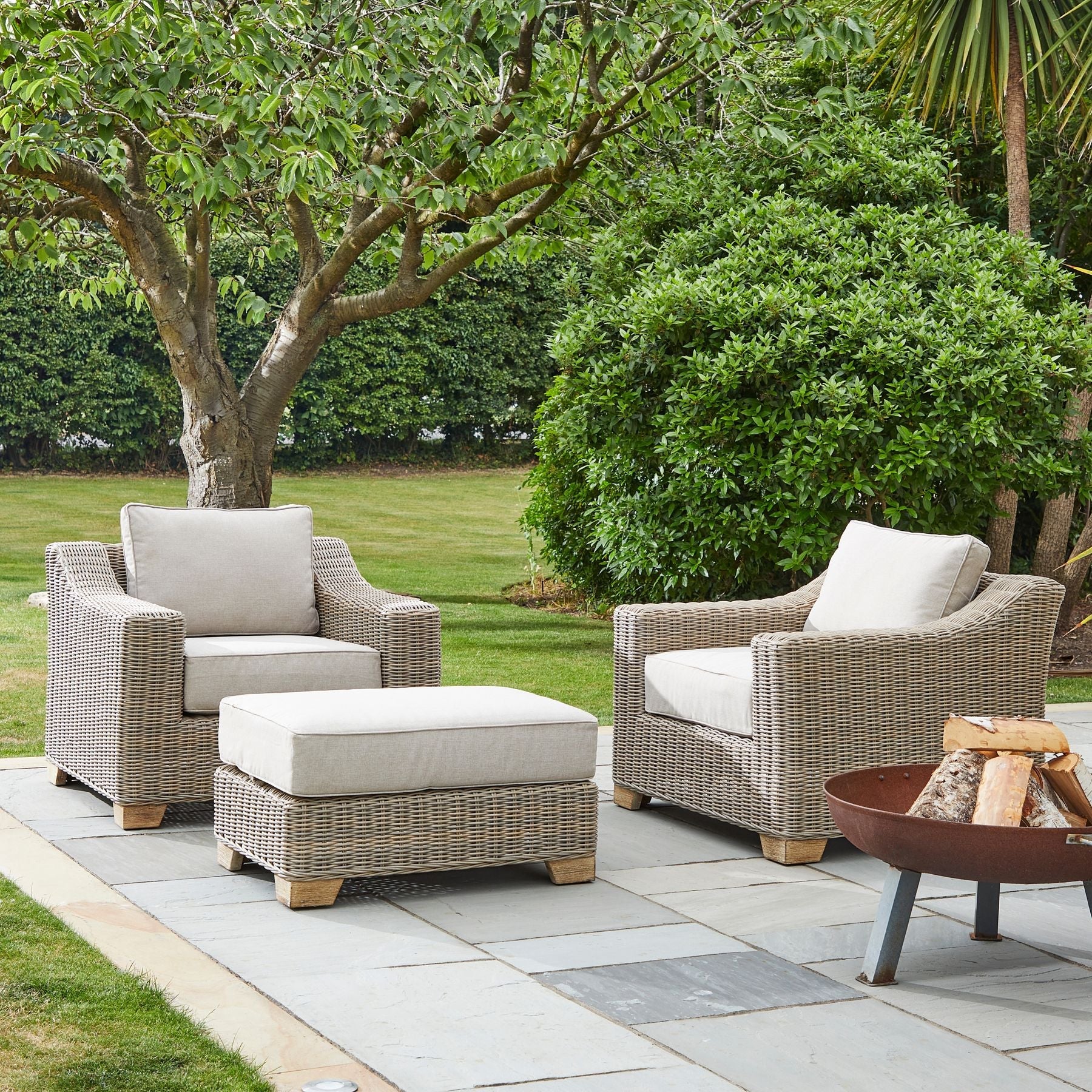 Capri Collection Outdoor Foot Stool - Apex Bespoke Carpentry