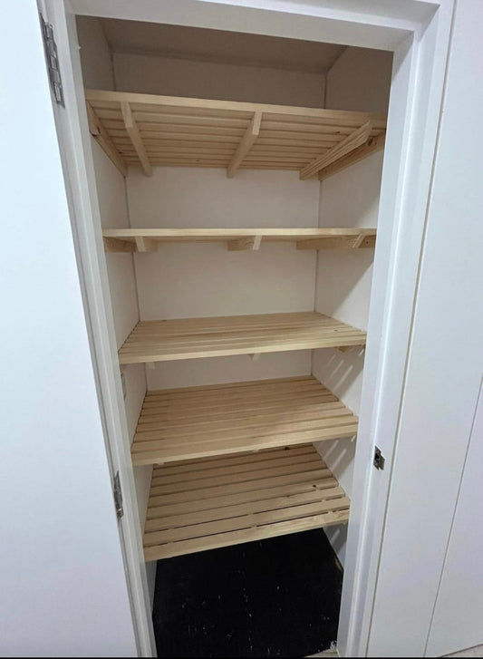 Made-to-Measure Airing Cupboard Shelves vs MDF Shelves: Which is Right for You?
