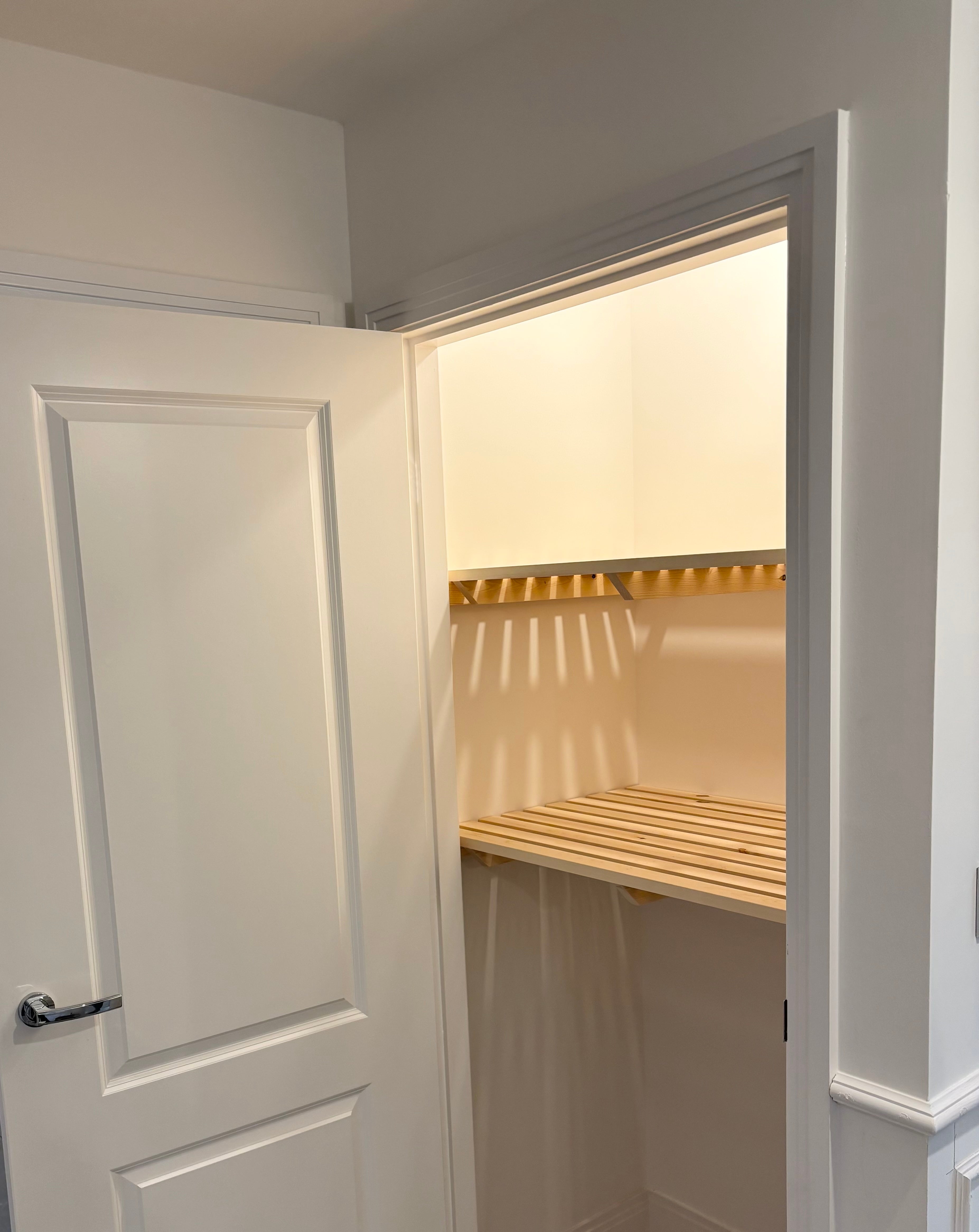 How to Keep Towels and Bedding Fresh in an Airing Cupboard - Apex Bespoke Carpentry