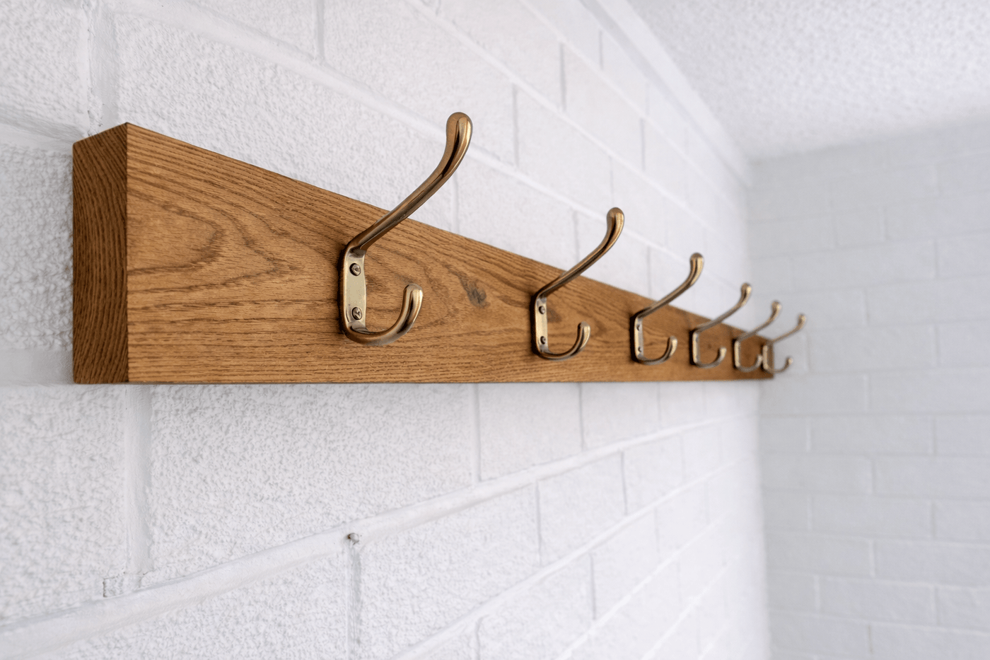 Solid Oak Coat Rack with Customisable Hooks | Bespoke Length