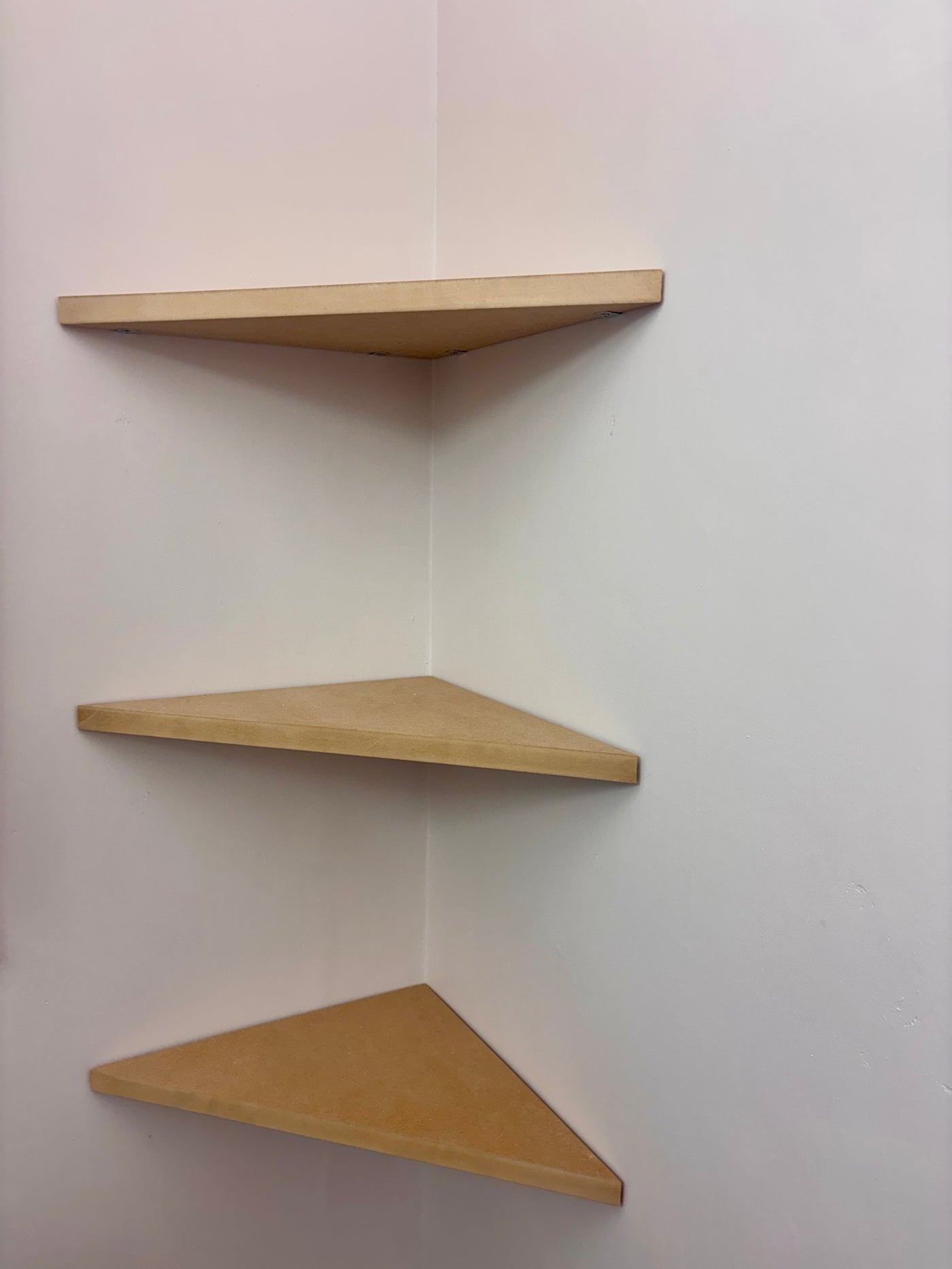 Corner 25mm MDF Shelves | Paintable Corner Shelves