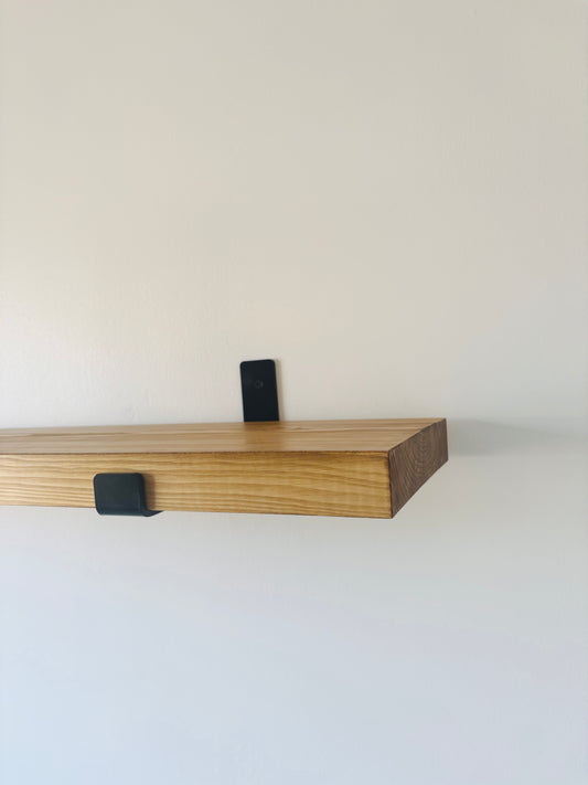 Rustic Wooden Shelf with Brackets - Medium Oak