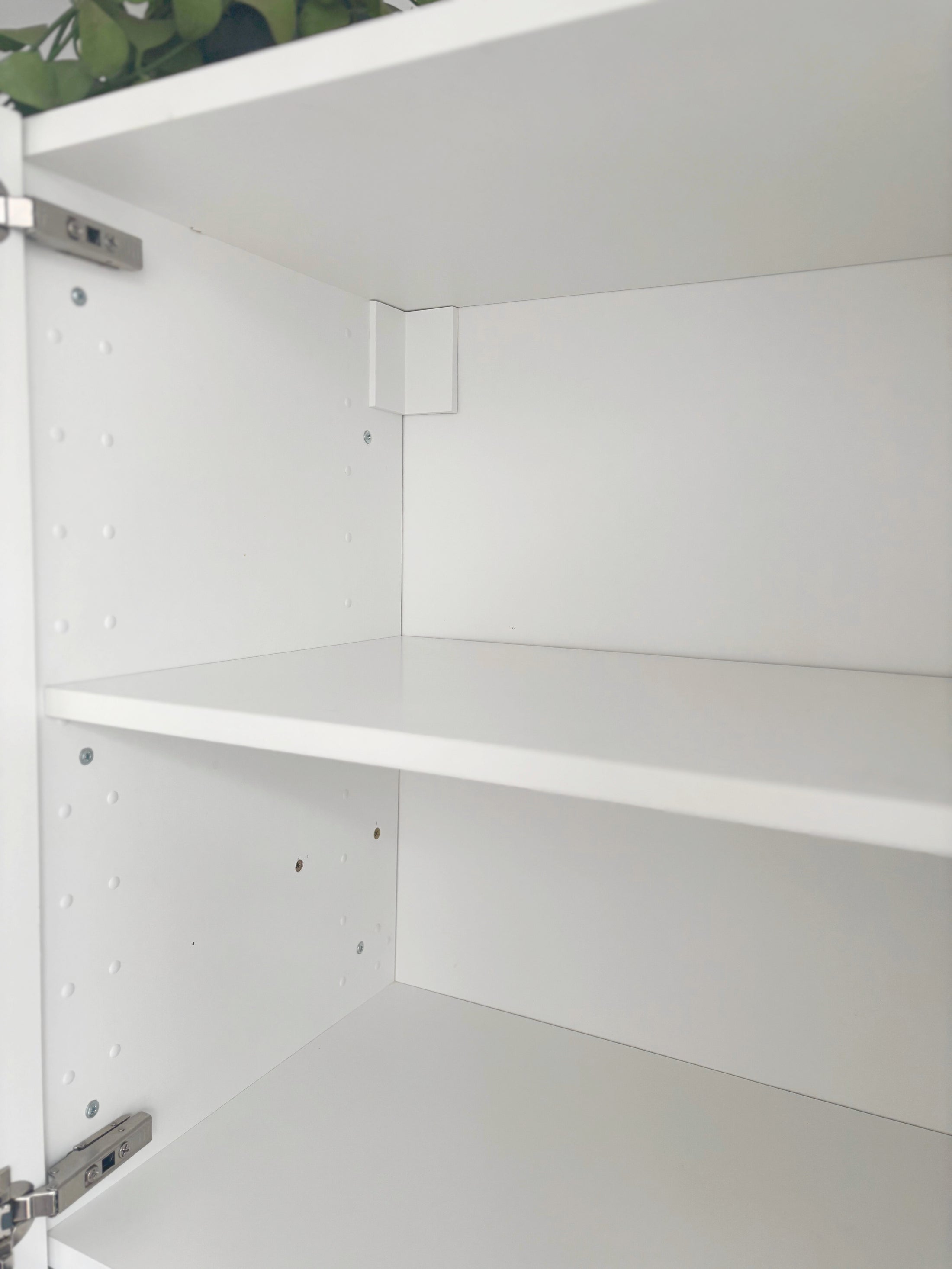 Made-to-Measure 15mm Melamine Cabinet Shelf | White | Wipeable Material | Cut to Size