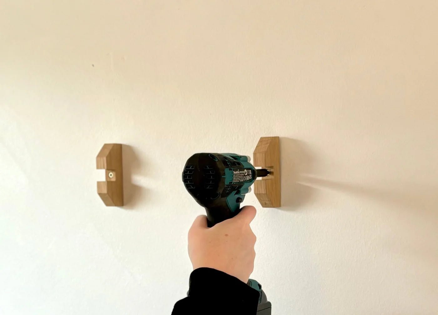 Double Floating Shelving Unit | Oak - Apex Bespoke Carpentry