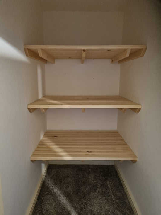 Custom-made airing cupboard shelves for efficient storage