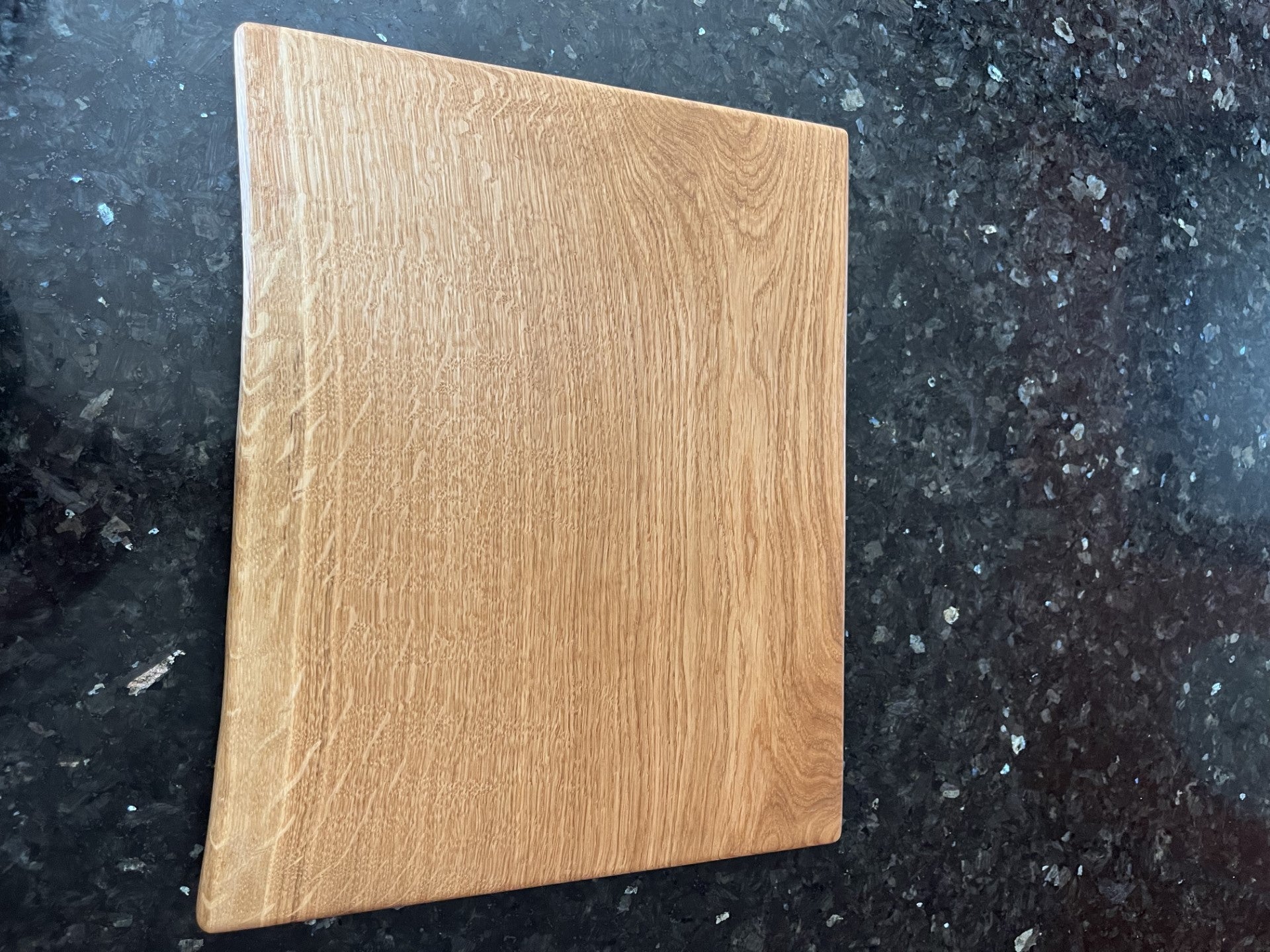 Live Edge Oak Chopping Board